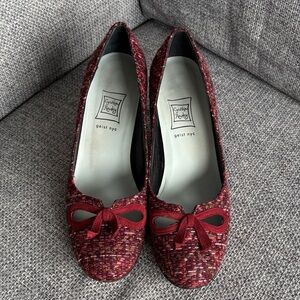 Cynthia Rowley Burgundy Tweed Bow Heels